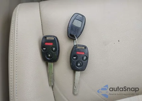 2012 Honda Accord 3.5 Ex-L from USA, damaged, VIN 1HGCP3F85CA040176